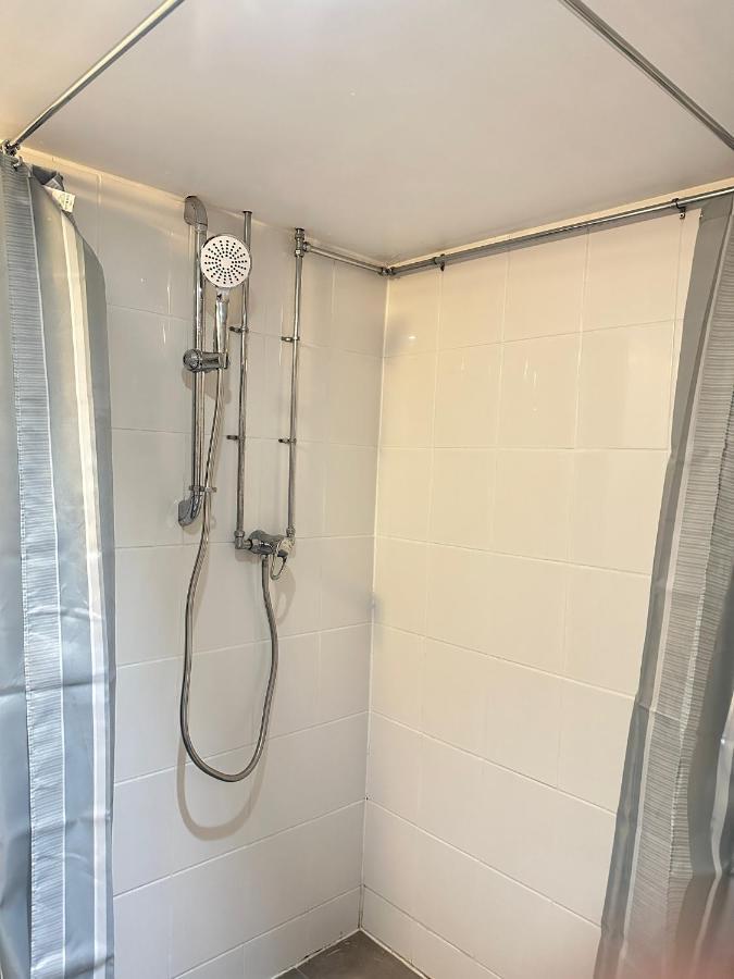 Cosy One Bedroom Apartment Trowbridge Extérieur photo
